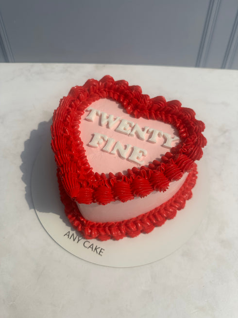 Vintage Cake Corazón